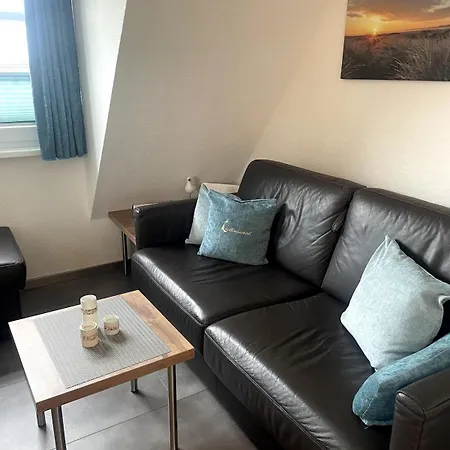 Apartment Time Out For Couples And Solo Travelers